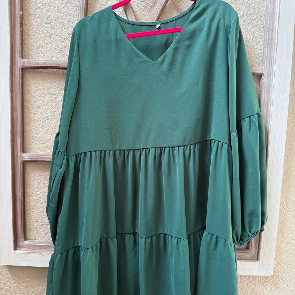 Elegant Green Tiered Dress